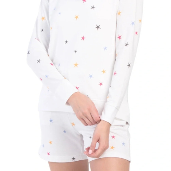 JANE AND DELANCY Star Printed Shorts and Top SET - Picture 2 of 5